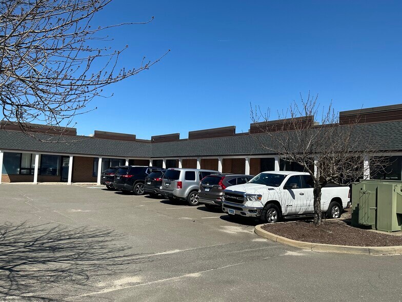 More Photos Of 2 Lakewood Rd, Waterbury Office For Lease