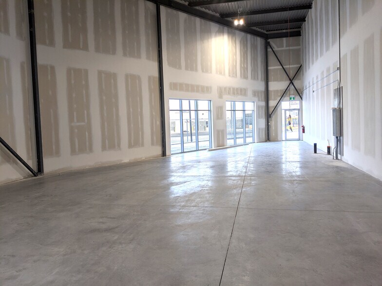 More Photos Of 76 Westwinds Cres NE, Calgary General Retail For Lease