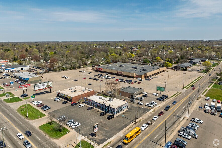 Primary Photo Of 5015 S Cedar St, Lansing General Retail For Sale