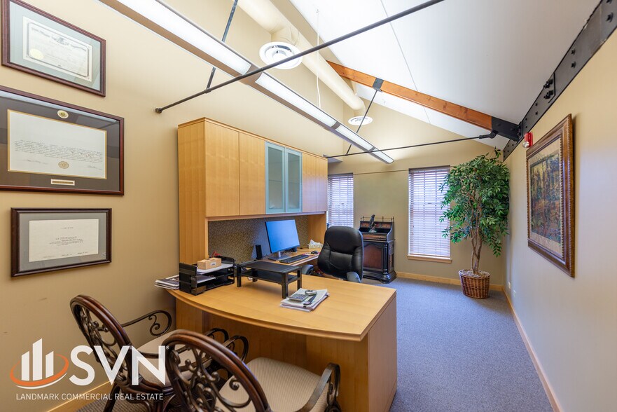 More Photos Of 22 W State St, Geneva Office For Sale