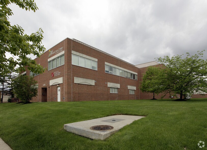 More Photos Of 8400 E Roosevelt Blvd, Philadelphia Medical For Sale