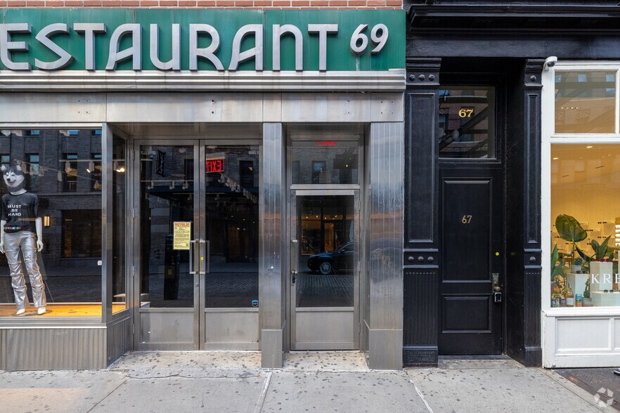 More Photos Of 69 Gansevoort St, New York Storefront For Lease