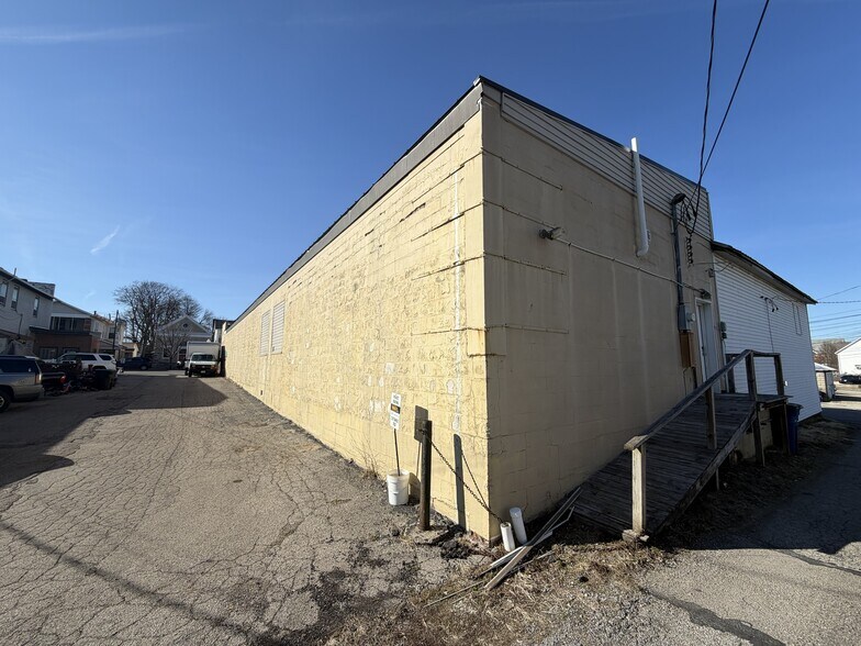 More Photos Of 126 N Commerce St, Lewisburg Storefront For Sale