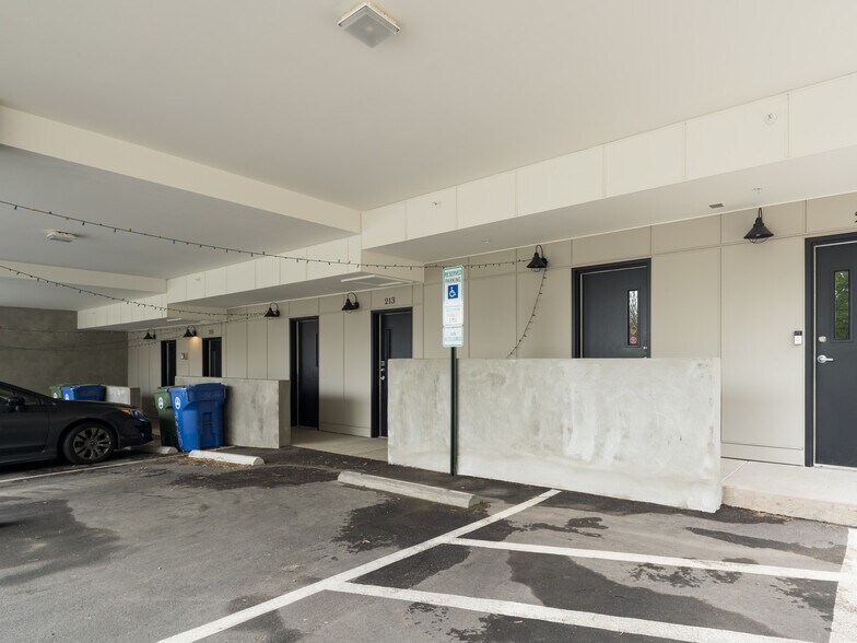 More Photos Of 315 Haywood Rd, Asheville Storefront Retail Residential For Sale