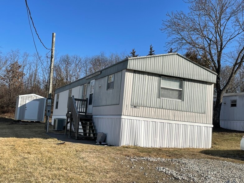 More Photos Of 2902 Clay St, De Soto Manufactured Housing Mobile Home Park For Sale