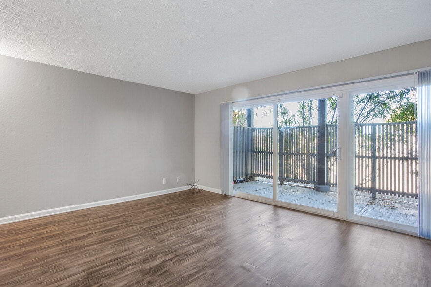 More Photos Of 201 Avian Dr, Vallejo Apartments For Sale