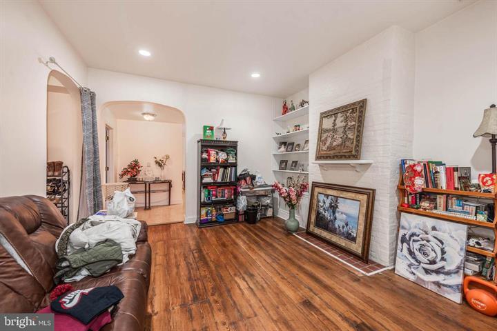 More Photos Of 317 W Franklin St, Baltimore Storefront Retail Office For Sale