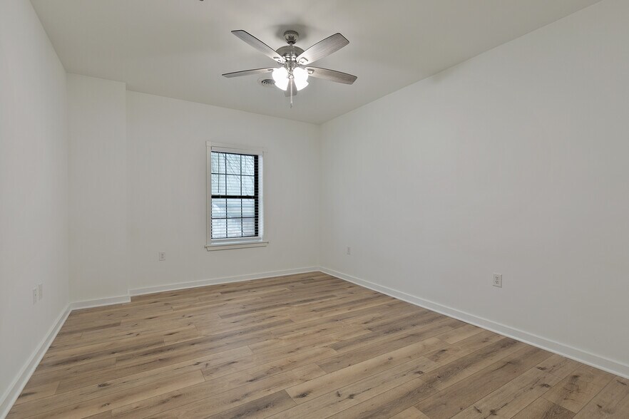 More Photos Of , Richmond Multifamily For Sale