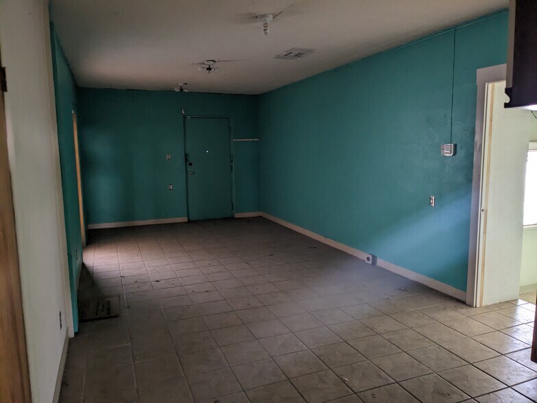 More Photos Of 4204 Lead Ave SE, Albuquerque Land For Sale