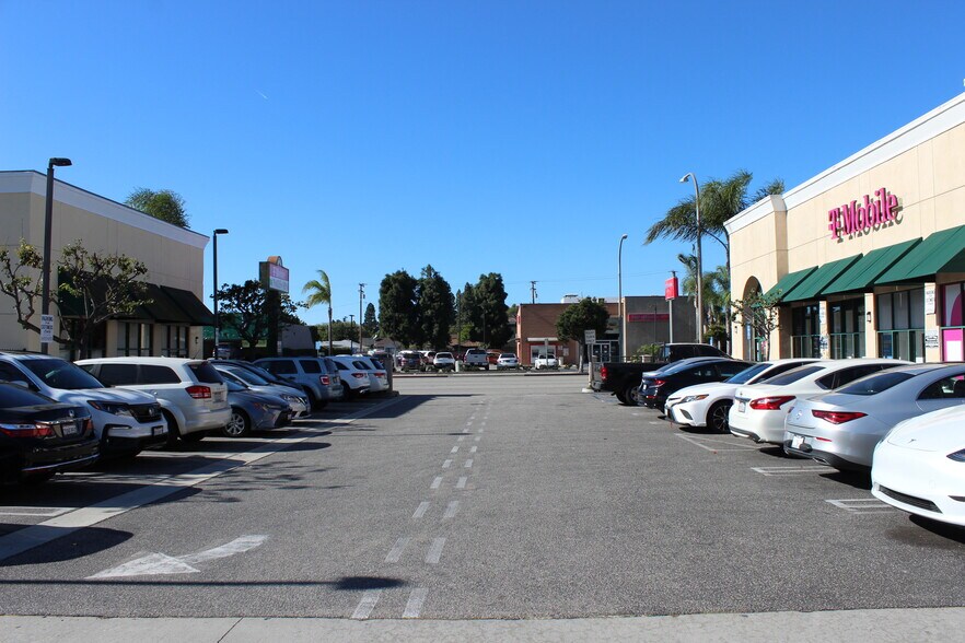 More Photos Of 5524-5528 Sepulveda Blvd, Culver City Storefront For Lease