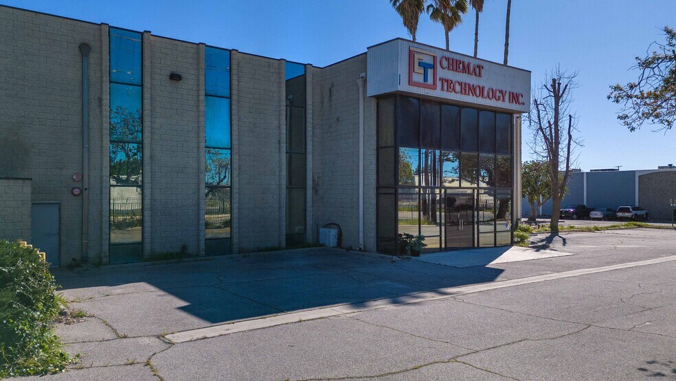 More Photos Of 9036 Winnetka Ave, Northridge Loft Creative Space For Lease
