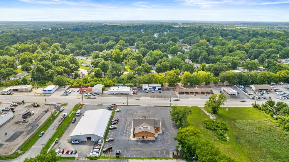 More Photos Of 347 N Scott Ave, Belton Restaurant For Sale