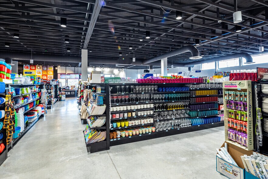 More Photos Of 2500 S 4th St, Leavenworth Drugstore For Sale