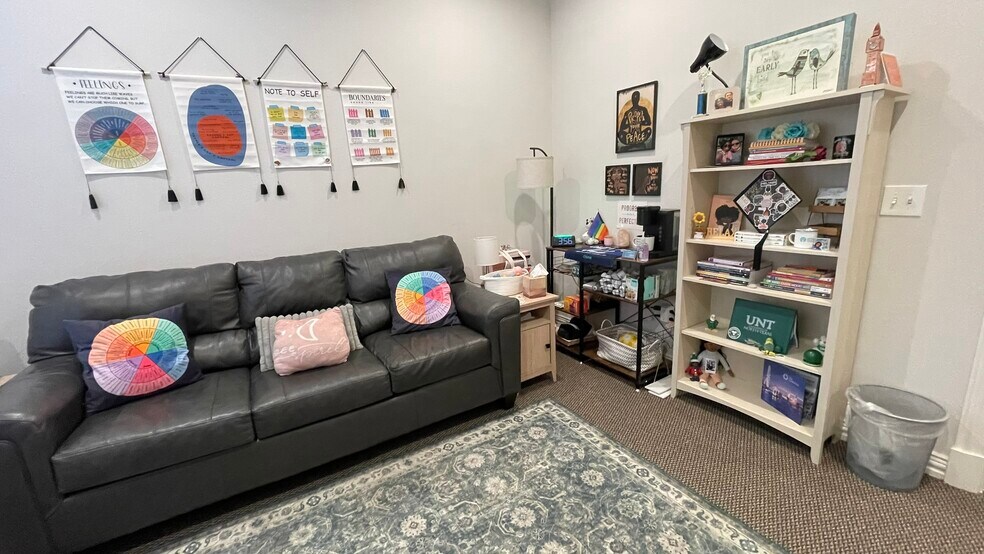 More Photos Of 8668 John Hickman Pky, Frisco Medical For Sale