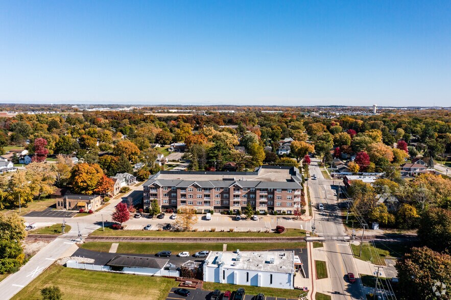 More Photos Of 15-85 N Woodbury St, South Elgin Apartments For Lease
