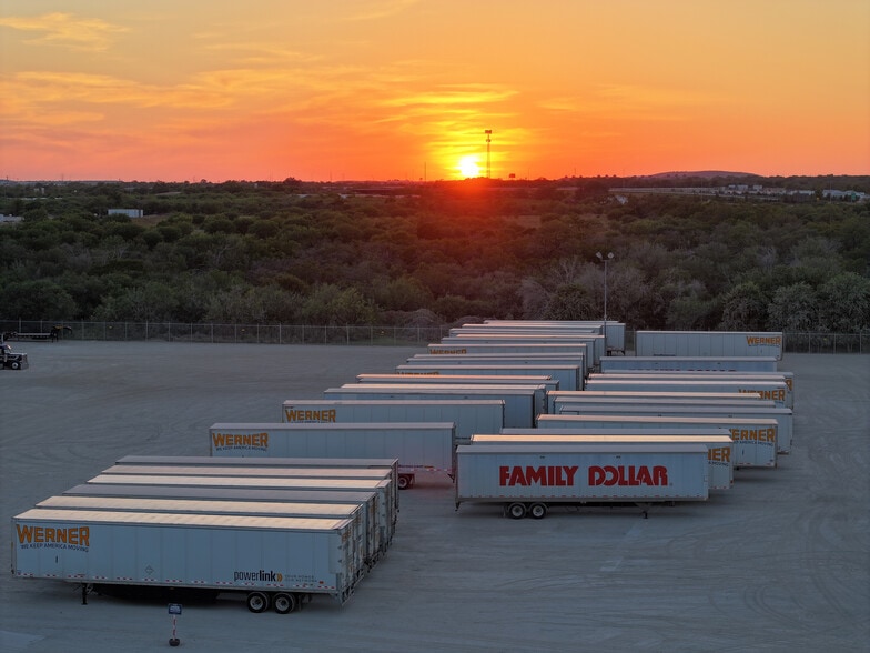 More Photos Of 10195 Somerset Rd, San Antonio Land For Lease