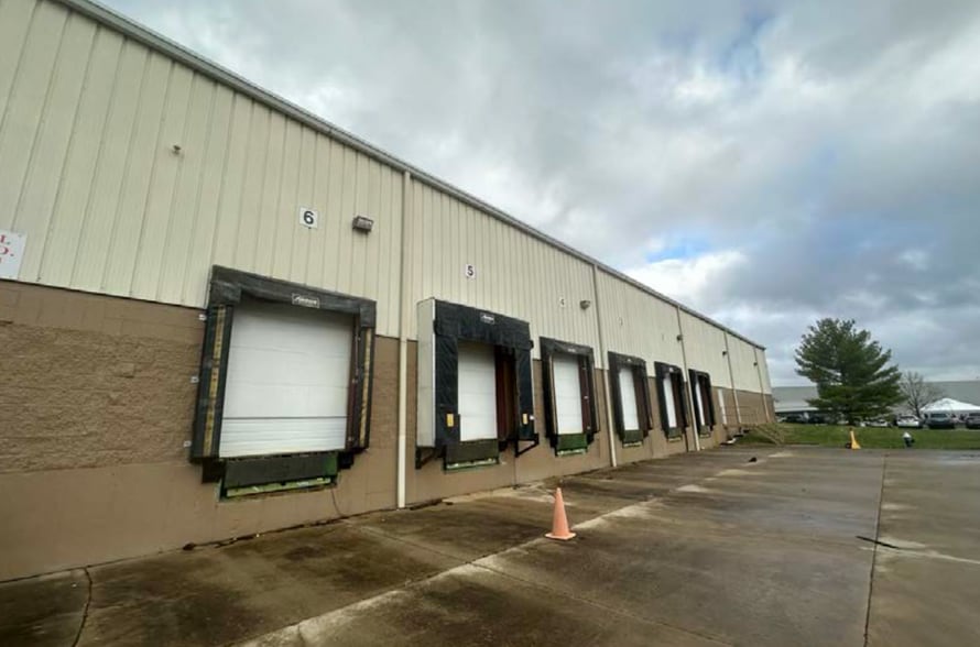 More Photos Of 119 Northeast Dr, Loveland Warehouse For Sale