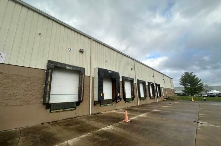 More Photos Of 119 Northeast Dr, Loveland Warehouse For Sale