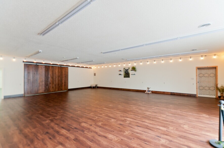 More Photos Of 23 W St. Patrick St, Rice Lake Storefront For Sale