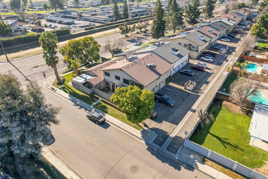 More Photos Of 605 W Ashlan Ave, Clovis Apartments For Sale