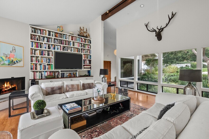 More Photos Of 10697 Calle Quebrada, Goleta Land For Sale