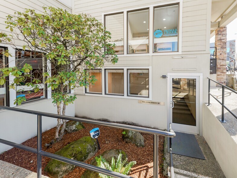 More Photos Of 620-660 12th St SE, Salem Medical For Lease