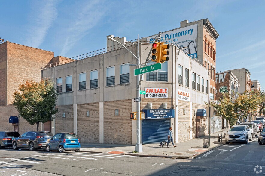 Primary Photo Of 441 E Tremont Ave, Bronx Office For Lease