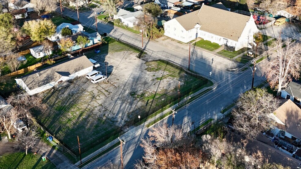 More Photos Of 507 E Mayfield Blvd, San Antonio Religious Facility For Sale