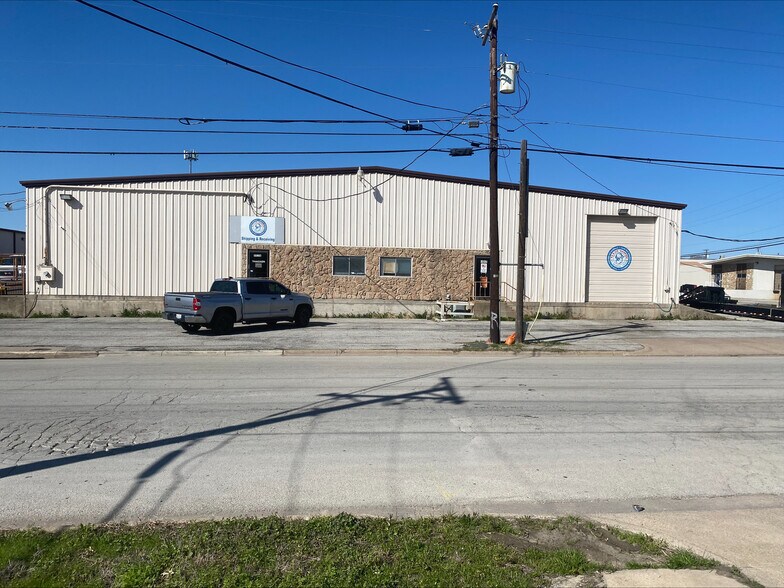 More Photos Of 6513 Midway Rd, Haltom City Warehouse For Sale