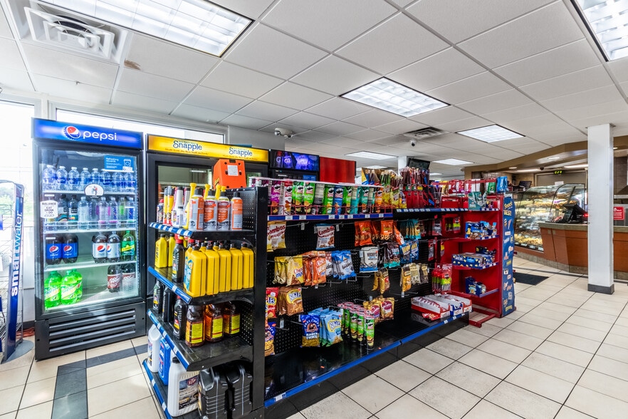 More Photos Of 459 Division St, North Tonawanda Convenience Store For Sale