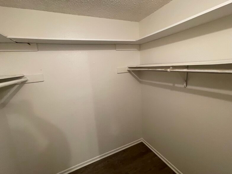 More Photos Of 401 Pinchback Rd, Beaumont Apartments For Sale