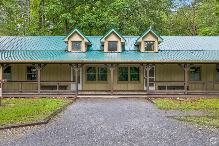 More Photos Of 490 Lake Marvin Rd NE, Armuchee Specialty For Sale