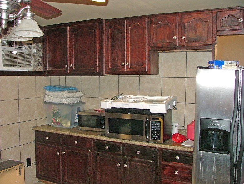 More Photos Of 327 W 6th Ave, Bowling Green Auto Dealership For Sale