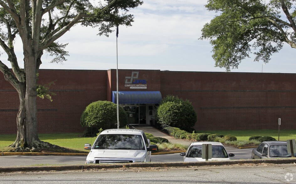 More Photos Of 101 Slater Rd, Marietta Manufacturing For Lease