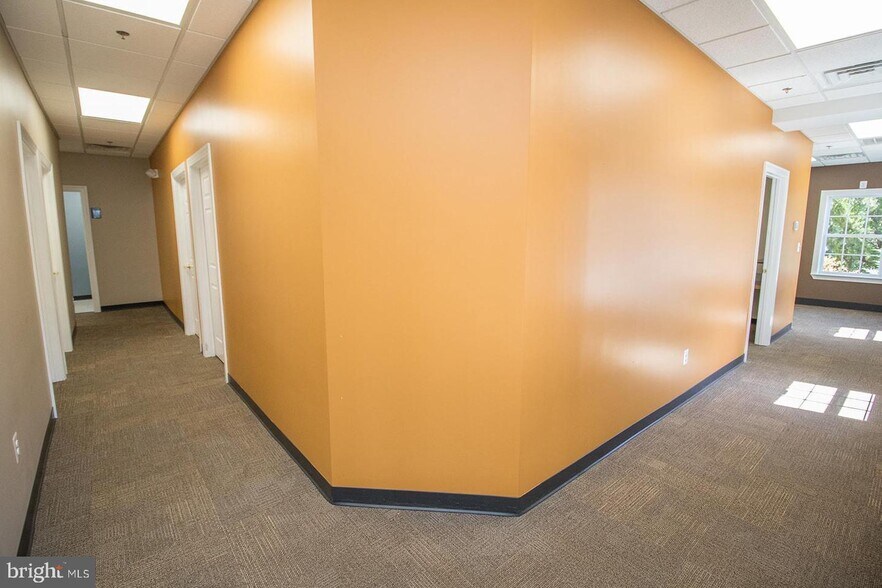 More Photos Of 40855 Merchants Ln, Leonardtown Office For Lease