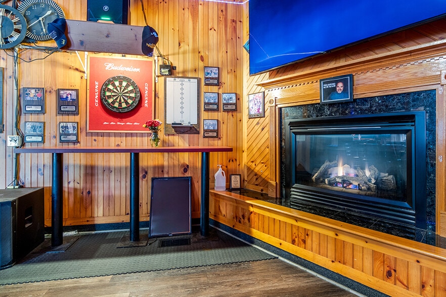 More Photos Of 245 Washington St, West Warwick Bar For Sale