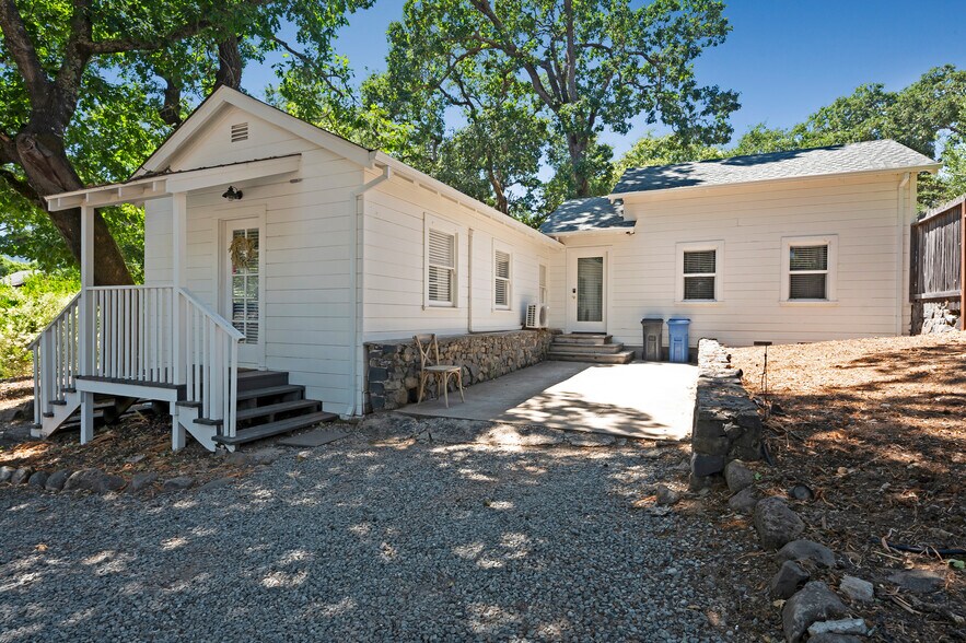 More Photos Of 125 Cristo Ln, Santa Rosa Specialty For Sale