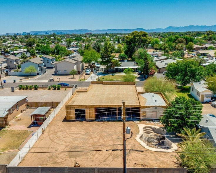 More Photos Of 2210 W Morten Ave, Phoenix Apartments For Sale