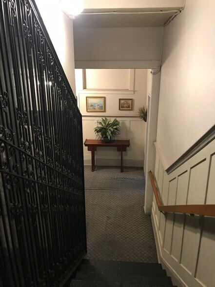 More Photos Of 1154 Fort Street Mall 55 Chaplain Ln, Honolulu Loft Creative Space For Lease