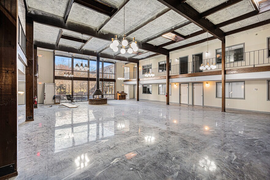 More Photos Of 6016 Leavenworth Rd, Kansas City Apartments For Sale