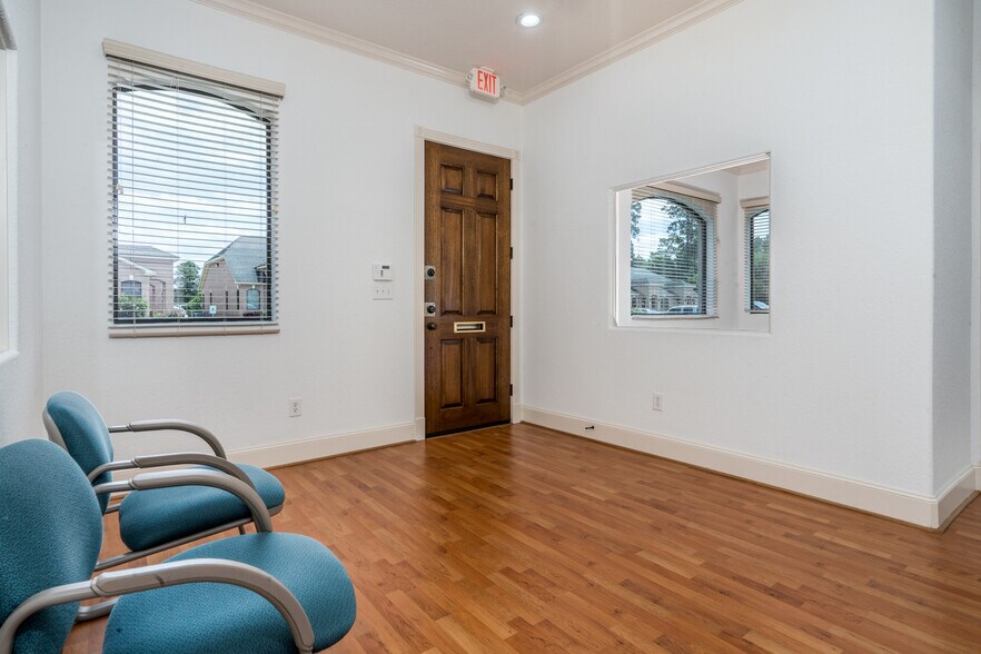 More Photos Of 5511 Louetta Rd, Spring Office Residential For Sale