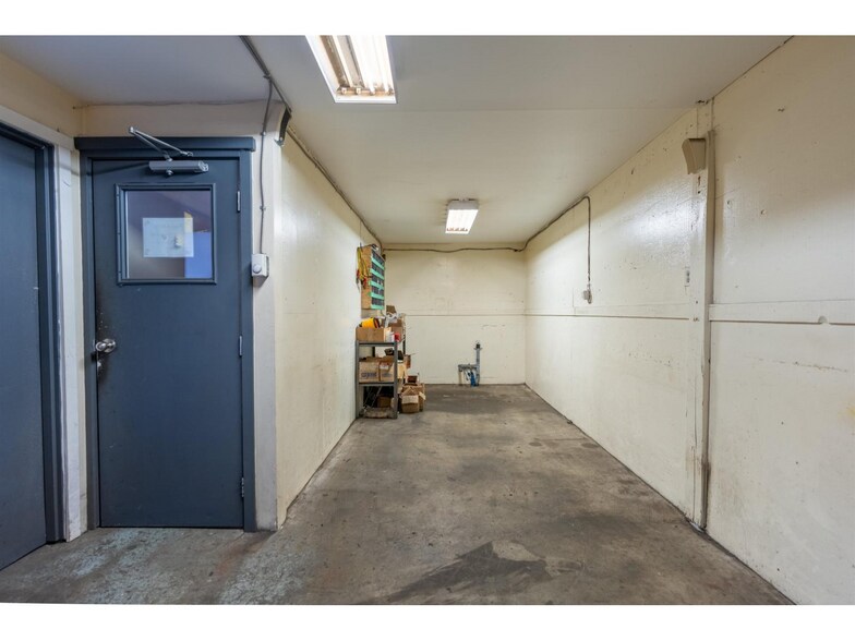 More Photos Of 13365 115th Ave, Surrey Light Manufacturing For Sale