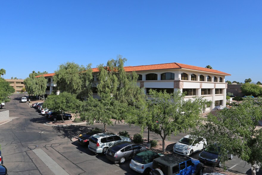 More Photos Of 8767 E Via de Ventura, Scottsdale Office For Lease