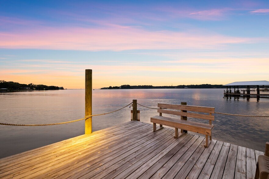 More Photos Of 104 George Ellis Pt, Freeport Land For Sale