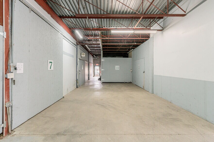 More Photos Of 141 Rue De Salaberry, Saint-jean-sur-richelieu Warehouse For Lease