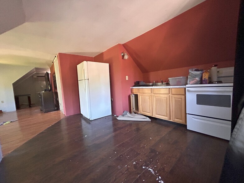 More Photos Of 1107 Route 47, Dennisville General Retail For Sale
