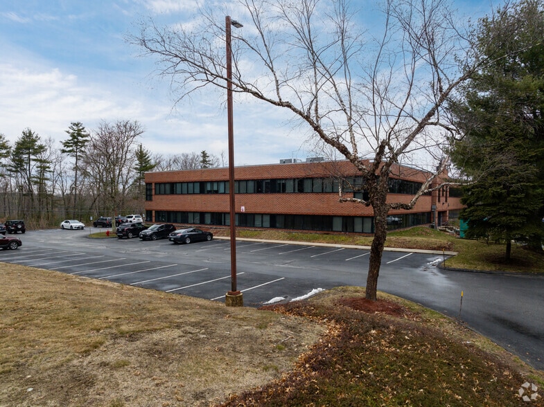 More Photos Of 100 Potash Hill Rd, Tyngsborough Office For Lease