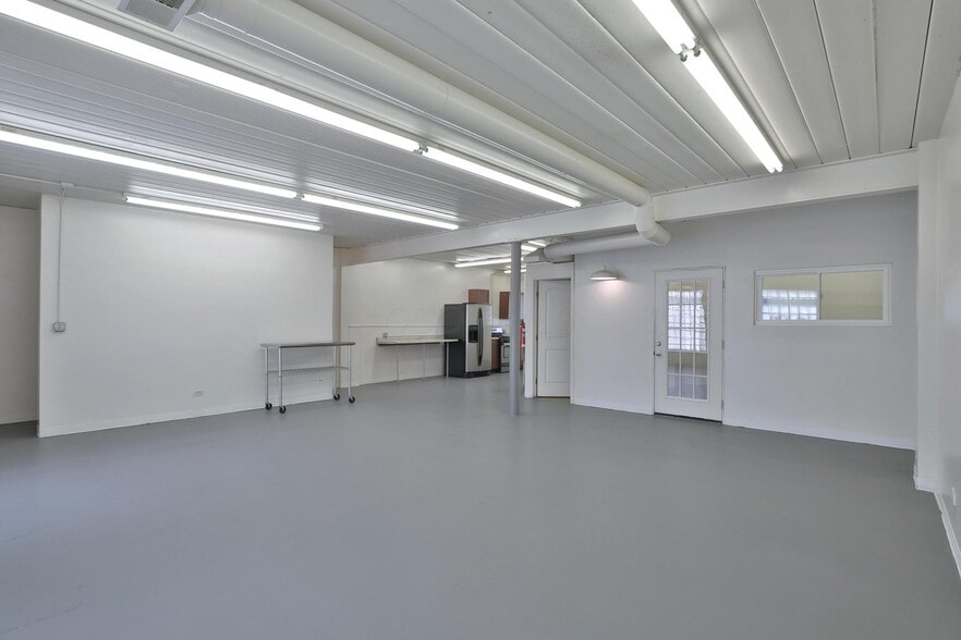 More Photos Of 253 Chittenden Ave, Columbus Loft Creative Space For Sale