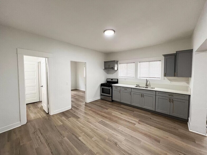 More Photos Of 801 Atlantic Ave, Long Beach Apartments For Sale