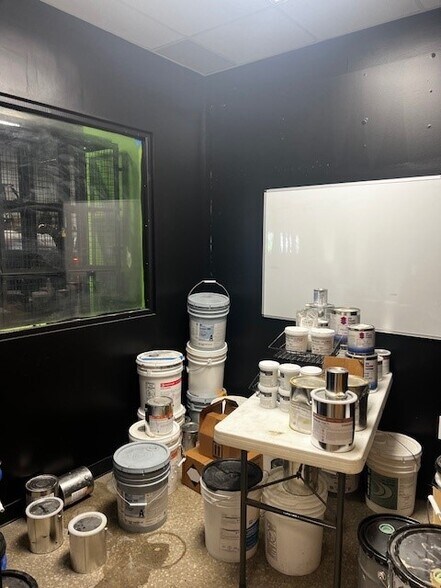 More Photos Of 19441 W 151st Ter, Olathe Warehouse For Lease